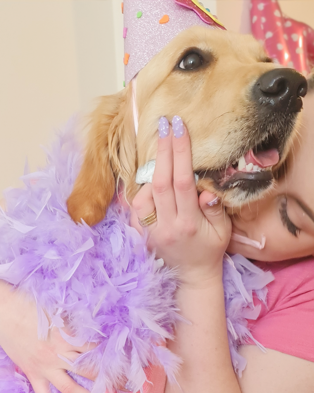 Klaudia with Golden Retrievers — photo 3